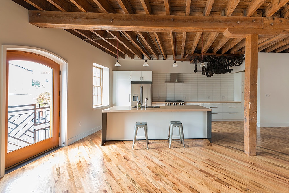 Pickle Factory Leibal