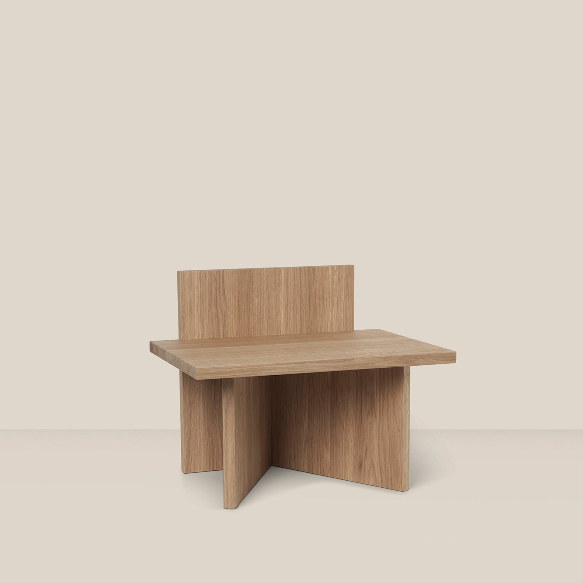 minimalist stool (1)