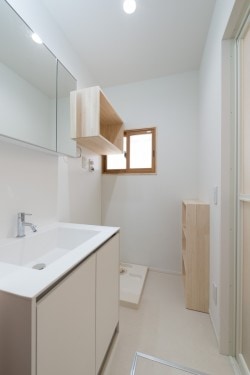 M-House is a minimalist house located in Osaka, Japan, designed by Coil Kazuteru Matumura Architects. The renovation involved the insertion of two rectangular volumes in order to improve light circulation. (25)