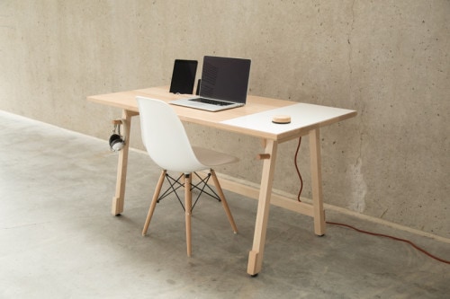Desk 01 is a minimalist design created by USA-based designer Artifox. The Artifox Desk 01 is hand crafted with easy assembly, perfect for today’s modern workflow. (1)