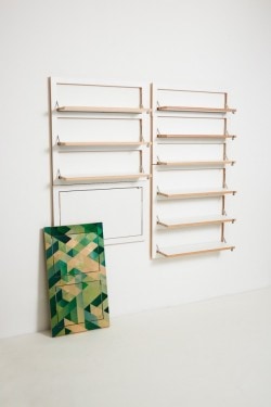 Fläpps is a minimalist design created by Germany-based designer Malte Grieb. A modular shelving system without rules. A beautiful combination of width, height and shelves. (9)