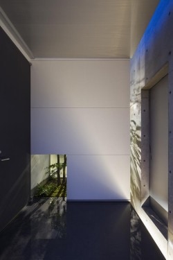 House in Nakamozu is a minimalist house located in Osaka, Japan, designed by NRM*Architects Office. The residence is situated in Sakai City near the train station. (8)