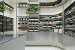 Aesop Tokyo Midtown is a minimalist space located in Tokyo, Japan, designed by Torafu Architects. (4)