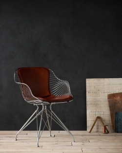 Wire Dining Chair is a minimalist design created by Denmark-based designer Overgaard & Dyrman. (3)